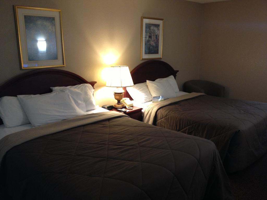 ויקטורוויל Park Avenue Inn & Suites חדר תמונה