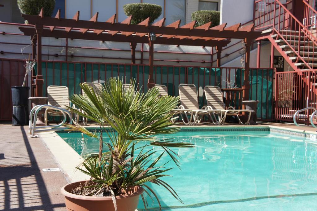 ויקטורוויל Park Avenue Inn & Suites מראה חיצוני תמונה