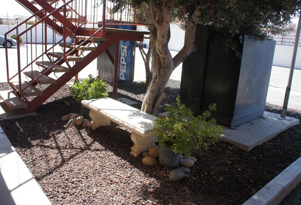 ויקטורוויל Park Avenue Inn & Suites מראה חיצוני תמונה